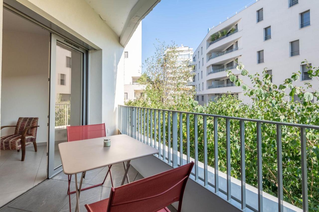 Charming Apartment With Balcony And Parking Near The Center Of อานซี ภายนอก รูปภาพ