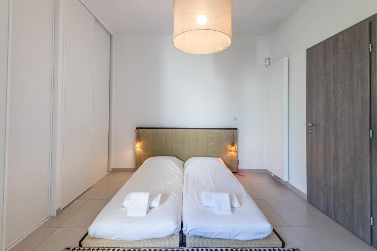 Charming Apartment With Balcony And Parking Near The Center Of อานซี ภายนอก รูปภาพ